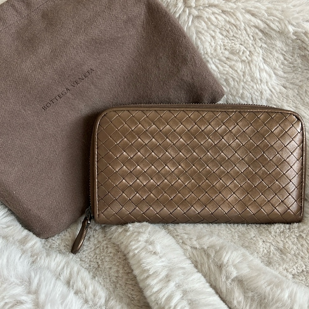 REHABBED Bottega Veneta Long Zippy Wallet